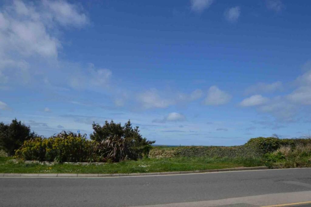 Beautiful 3 Bedroom Apartment By The Sea Newquay  Bagian luar foto