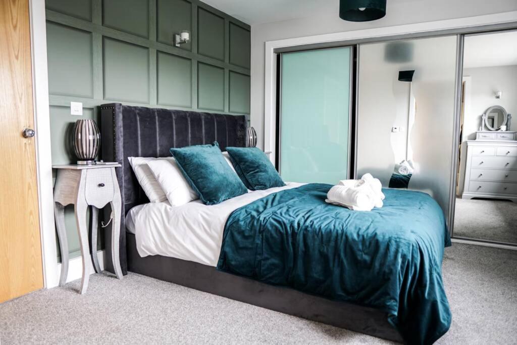 Beautiful 3 Bedroom Apartment By The Sea Newquay  Bagian luar foto