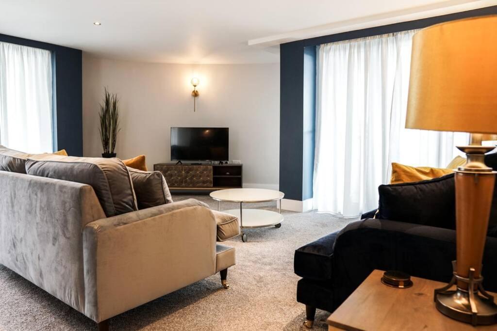 Beautiful 3 Bedroom Apartment By The Sea Newquay  Bagian luar foto